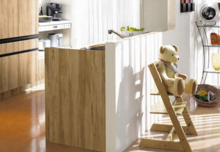 オープンキッチンとは?後悔しないためのレイアウトのコツを紹介 | リフォスム