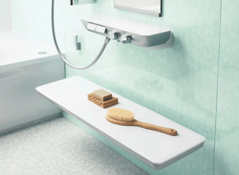 TOTOサザナ_お掃除ラクラクカウンター