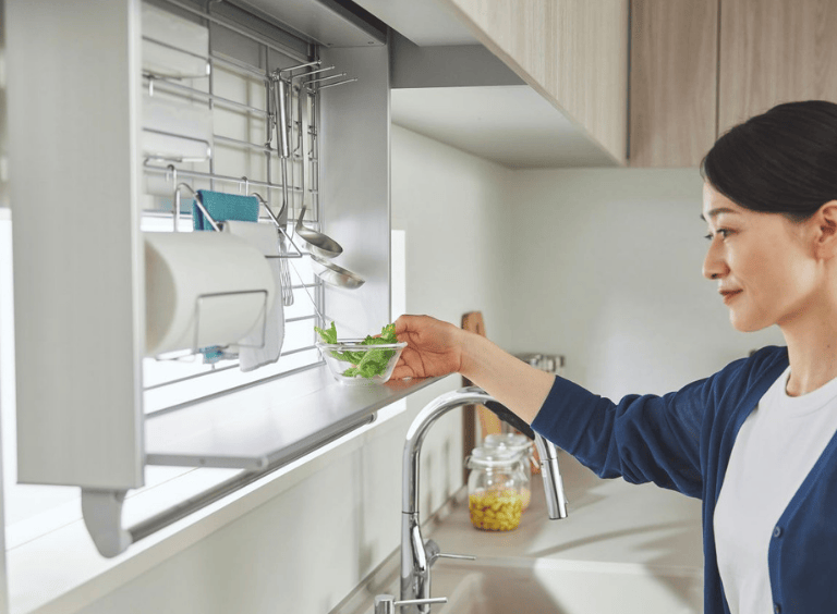 トクラスコラージア_アイベルト昇降キャビネット