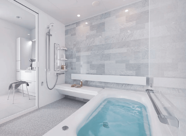 TOTOマンションリモデルバスルーム_トップイメージ