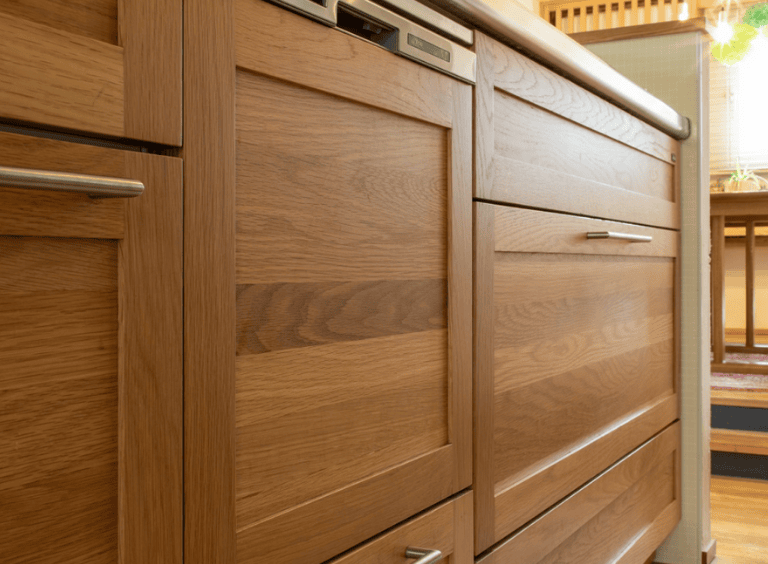 ウッドワンキッチン_施工事例（スイージー、オークを10年愛用）