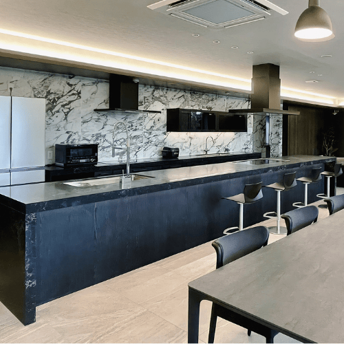 クチーナキッチン_ネロ（NERO）