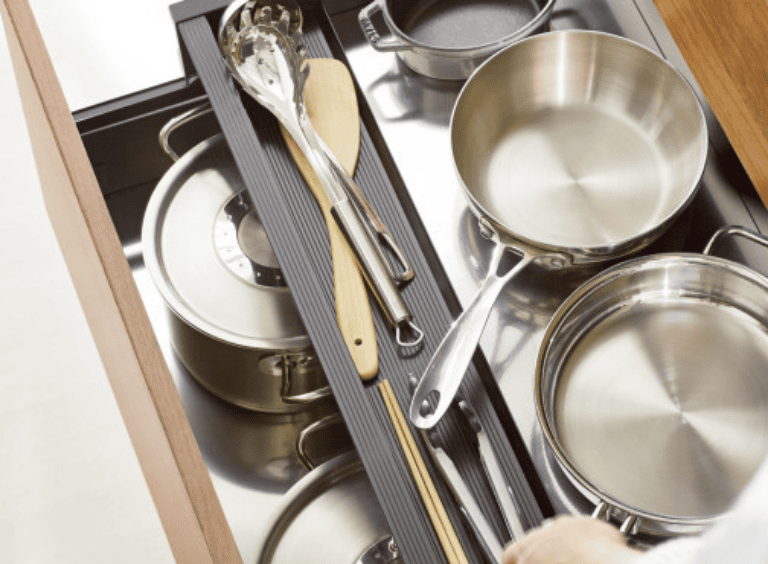 クリナップキッチン_オールスライド収納