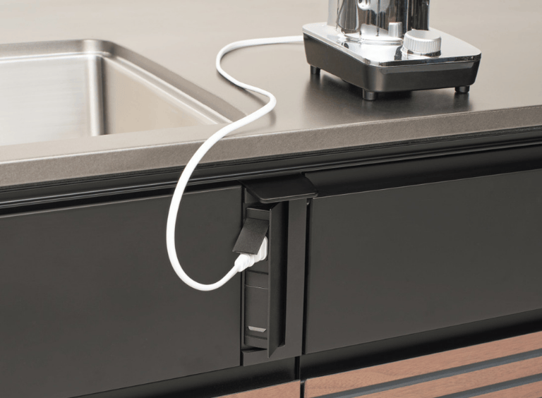 クリナップセントロ_専用コンセント