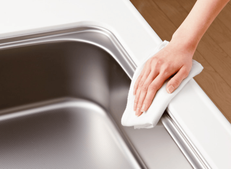 クリナップラクエラ_ステンレス天板