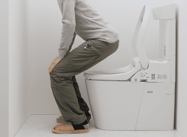 パナソニックトイレ_省スペース