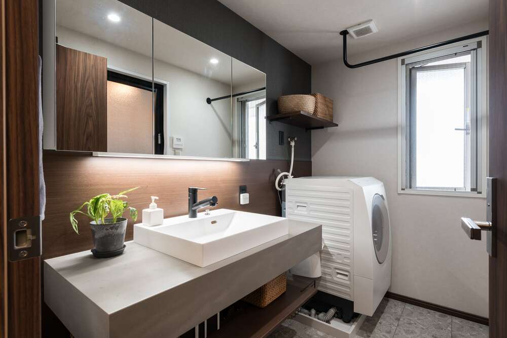 ラシリフォ（株式会社朝日トータルマネジメント） 洗面台リフォーム施工事例