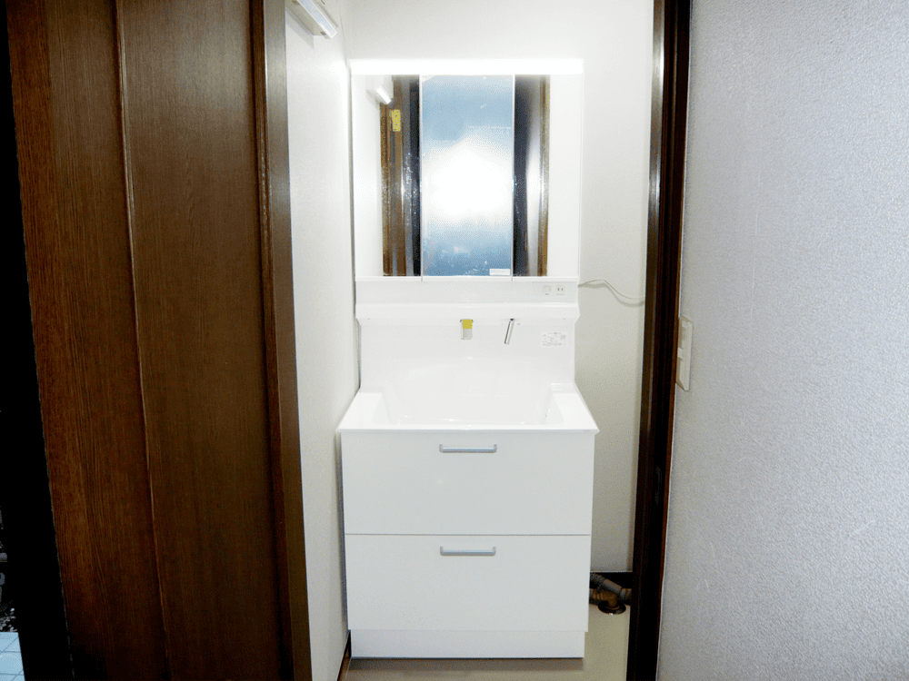株式会社キャッツ_洗面台リフォーム施工事例
